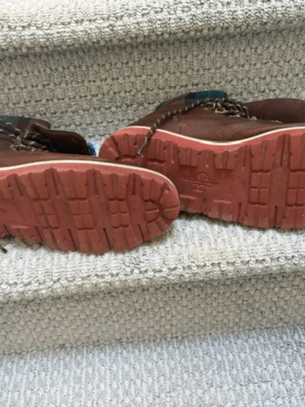 Cole Haan Men's heritage Winter Hiking Boots size 11